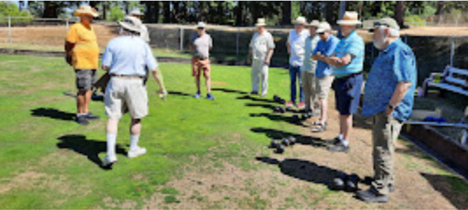 lawn bowling